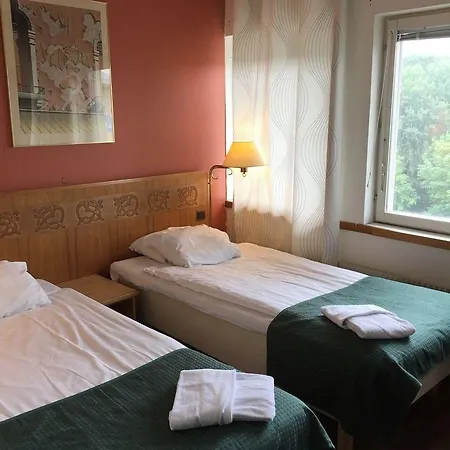 Manen 3* Kungens Kurva