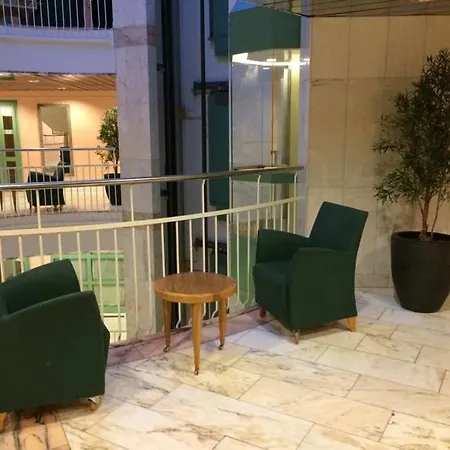 Manen Hotell Kungens Kurva