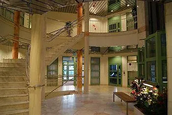 Manen Hotell
