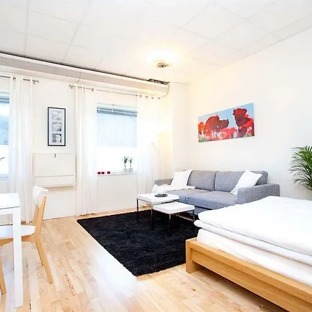 Apartdirect Hammarby Sjoestad Aparthotel 3*