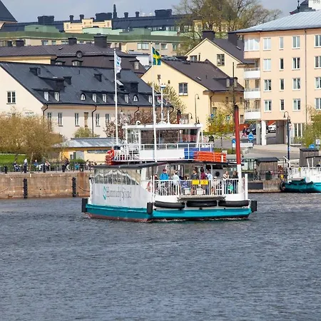 Apartdirect Hammarby Sjoestad Aparthotel 3*
