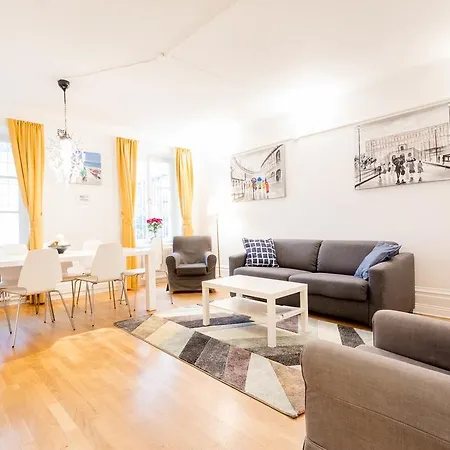 Apartdirect Sveavagen Stockholm