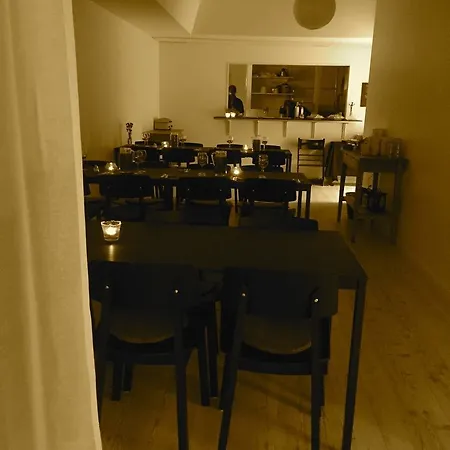 Bed & Breakfast Le Mat B&B Akersberga 3*