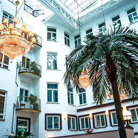 Western Bentleys 4*