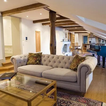Perseus Appartement *