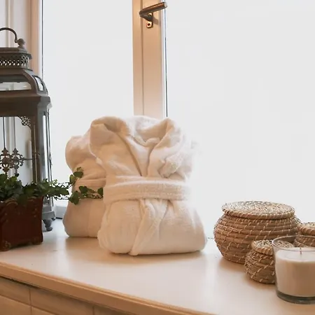 Apartment Divine Living - *
