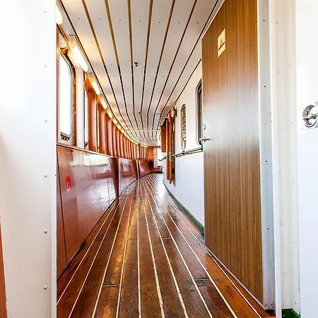 Båthotell M/s Birger Jarl - &