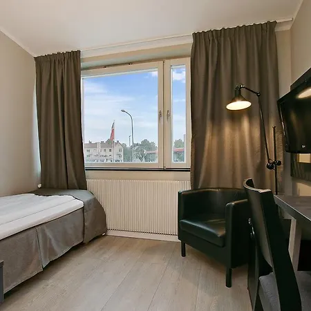 First Brommaplan 3* Stockholm