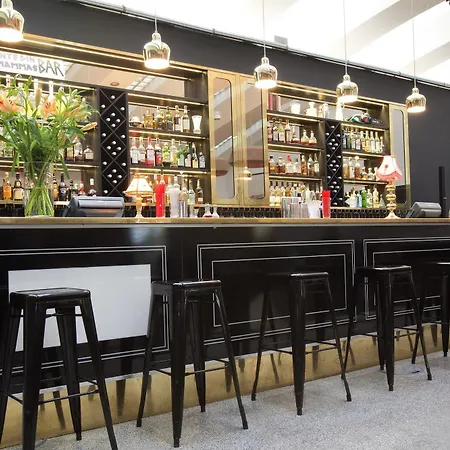 斯堪迪克马耳曼酒店 酒店