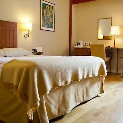 Quality Hotel 4*