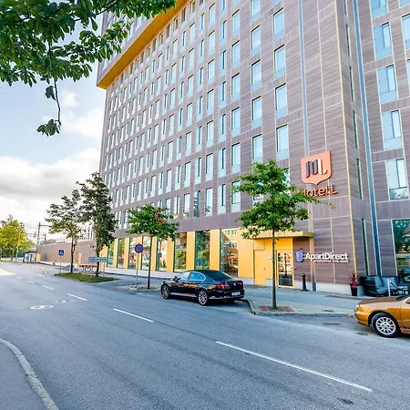 Apartdirect Aelvsjoe Aparthotel 3*