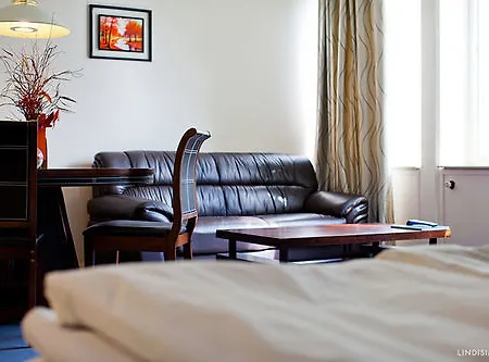Aparthotel Arsta 3*