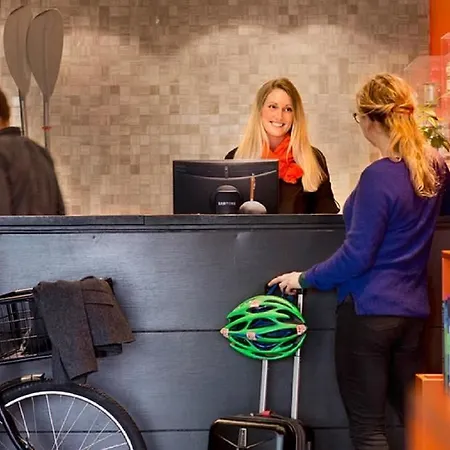 Otel Mornington Bromma 4*