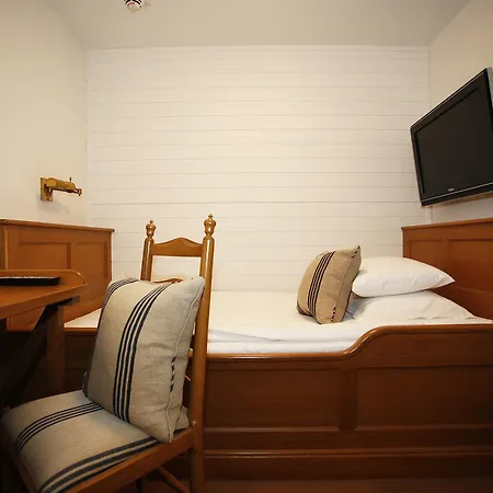 Hotel The Sparrow 4*