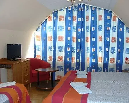 Manen Hotell 3*