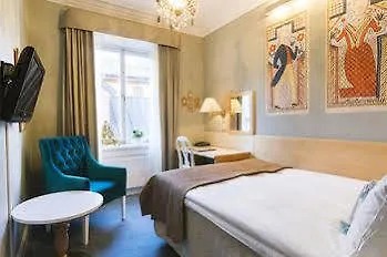 Apartahotel Lady Hamilton 3*