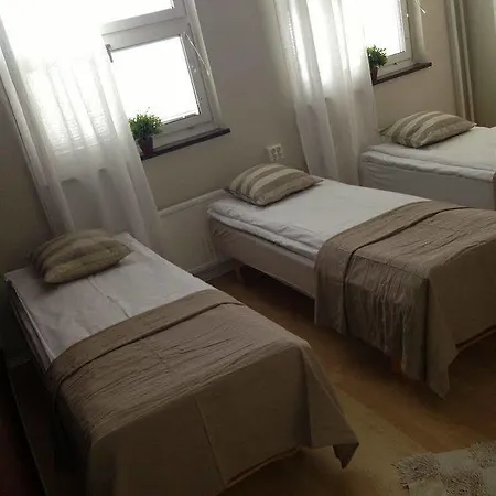Metro Hotel