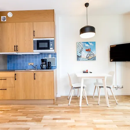 Apartdirect Hammarby Sjoestad 3*