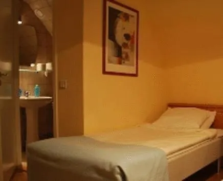 Manen Hotell Kungens Kurva