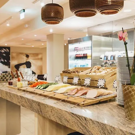 Hotel Scandic Go, Upplandsgatan 4 Sztokholm