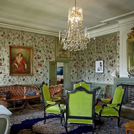 Haeringe Slott 4*