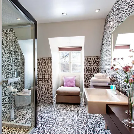 Hesselby Slott 4*