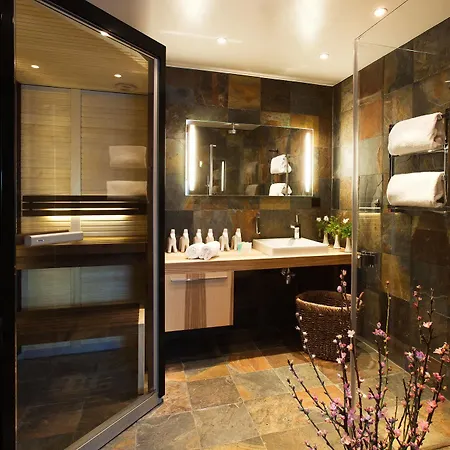 Hesselby Slott Hotel 4*