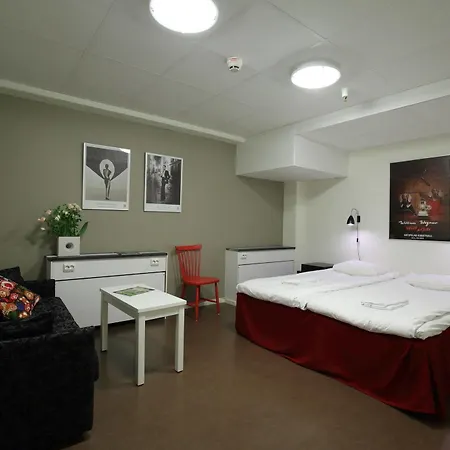 Stf Gaerdet & Hotel 2*
