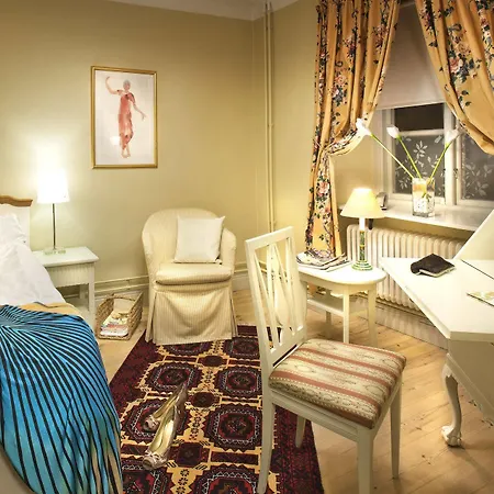 Akeshofs Slott 3* Stockholm