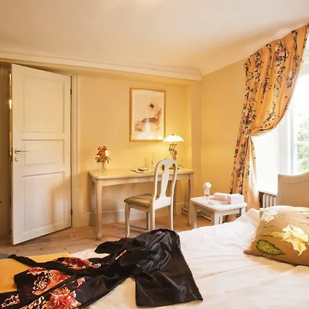 Akeshofs Slott 3*
