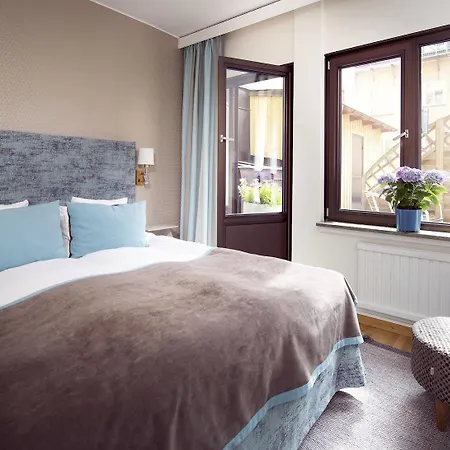 Wellington Hotel 4*
