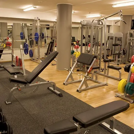 Western Royal Star Hotel 4*