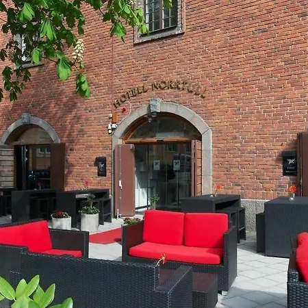 Hotel First Norrtull 3*