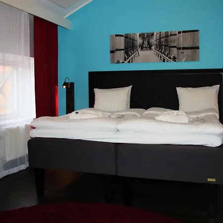 First Norrtull Hotel 3*