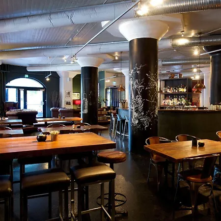 First Norrtull Hotel 3*