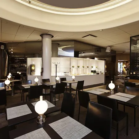 Elite Plaza Hotel