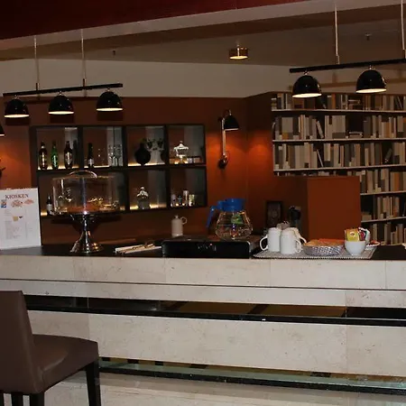 Hotel Memory 4*