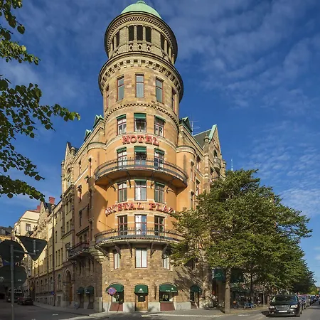 Hotell Crystal Plaza 3*