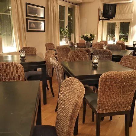 Maude's Enskede Hotel Stockholm