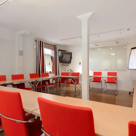 Maude's Enskede 3* Stockholm