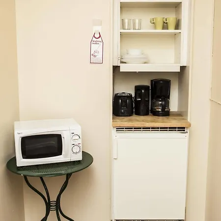 Arsta Aparthotel 3*