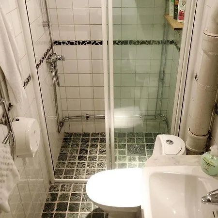Tre Sma 2* Stockholm