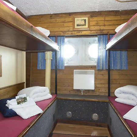 Den Roeda Baten 2* Stockholm