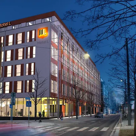 L Hammarby Sjoestad 酒店 3*