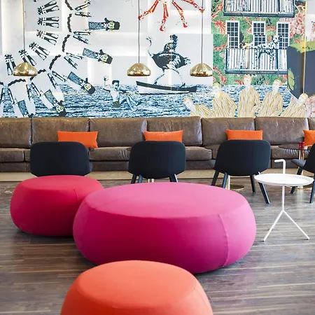 Hotel L Hammarby Sjoestad 3*