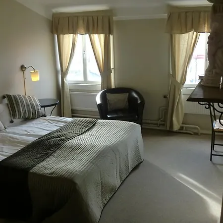 Hostel Colonial *