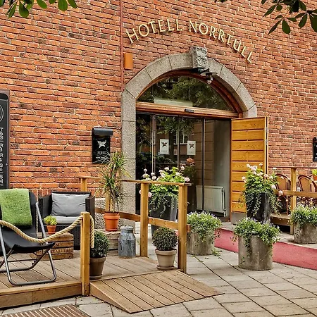 Hotel First Norrtull 3*