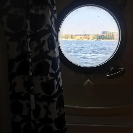 Hotel en barco Gustaf Af Klint