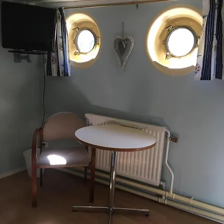 Gustaf Af Klint Hotel en barco Estocolmo