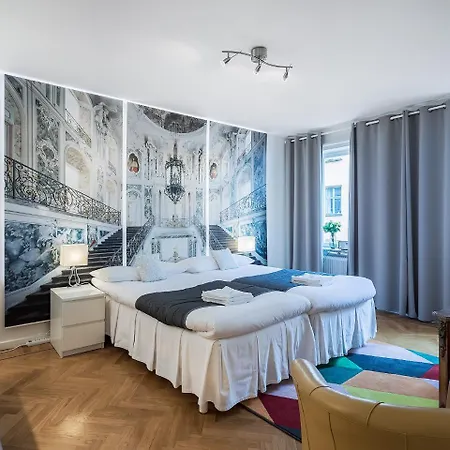 Hotel City